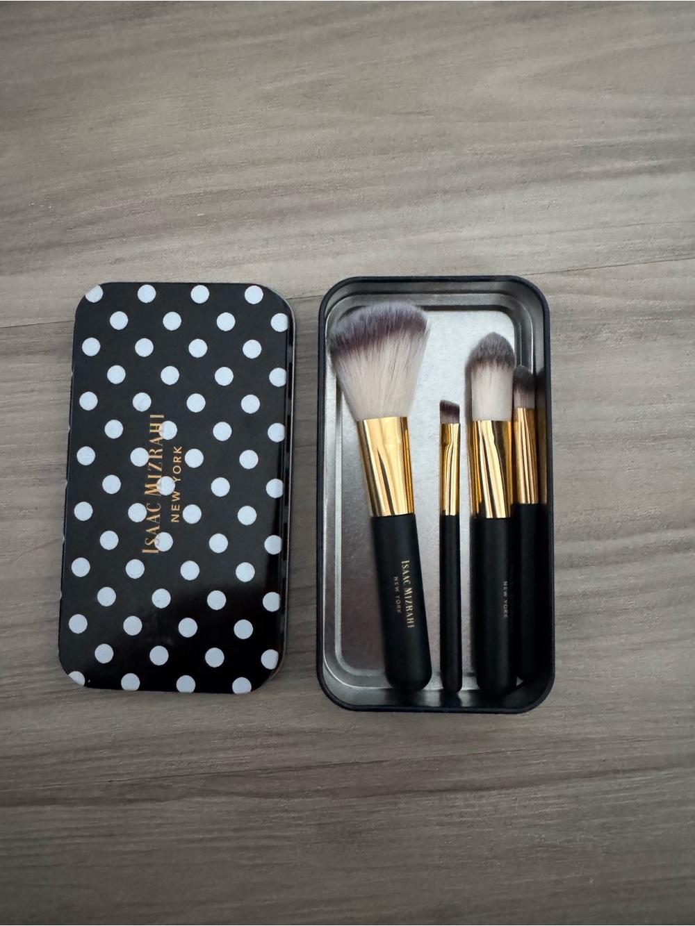 Isaac Mizrahi Travel Black & Gold Polka Dot 5-Piece Brush Set